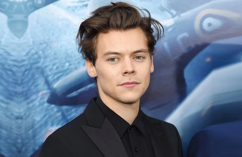 harry styles 2017 buzz cut for dunkirk